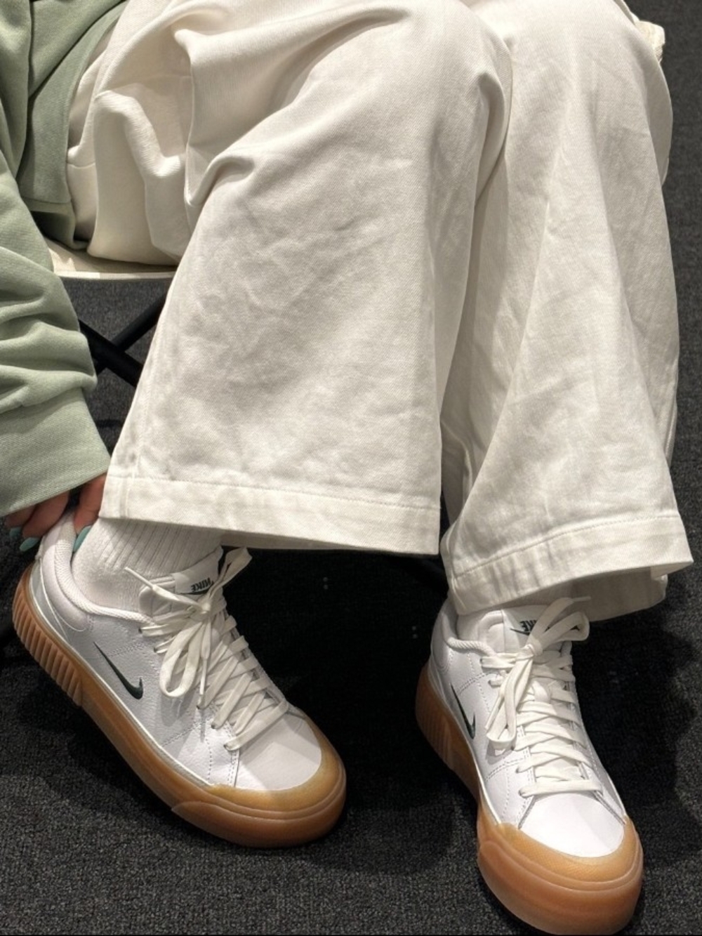 New NIKE Court Legacy Lift